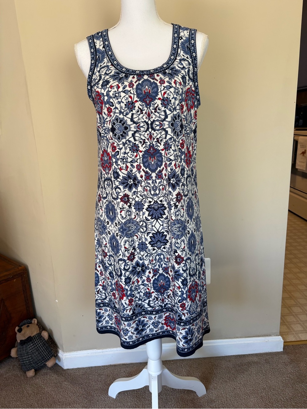 Sleeveless Navy & White Floral Print Dress